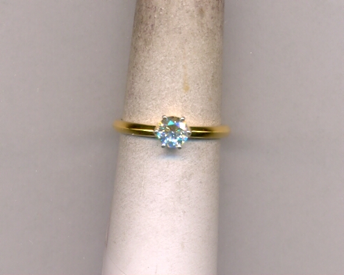 DIAMOND RING