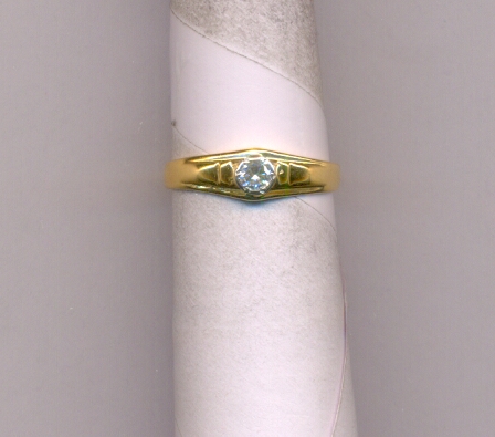 DIAMOND RING