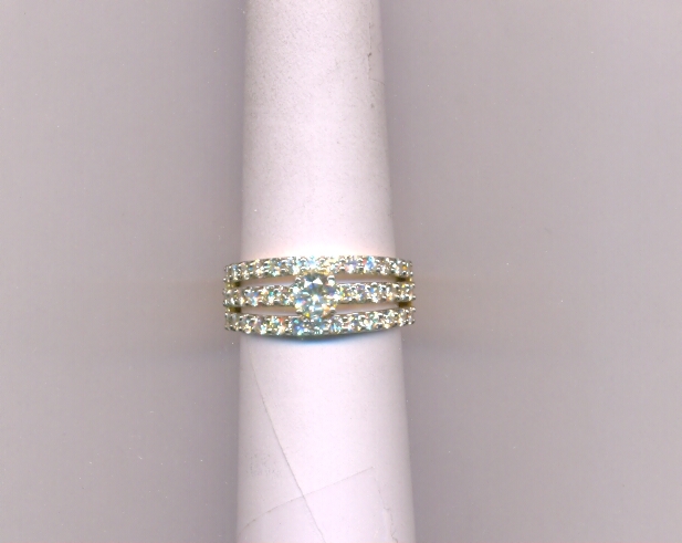DIAMOND RING FANCY