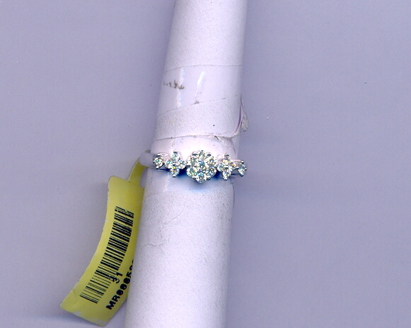 DIAMOND RING FANCY