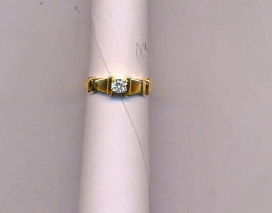 DIAMOND RING LADIES