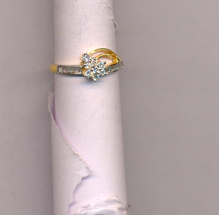 DIAMOND RING LADIES