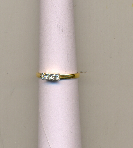 DIAMOND RING LADIES