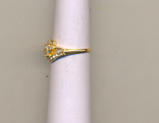 DIAMOND RING LADIES