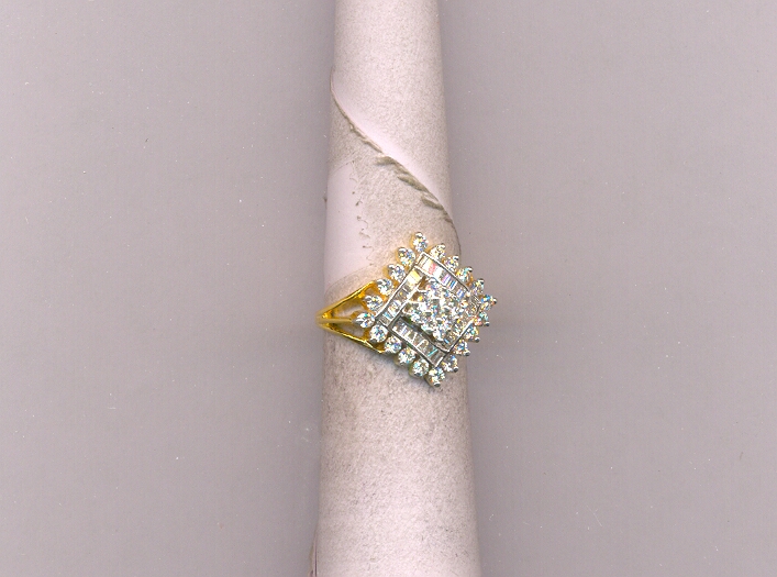 DIAMOND RING LADIES FANCY