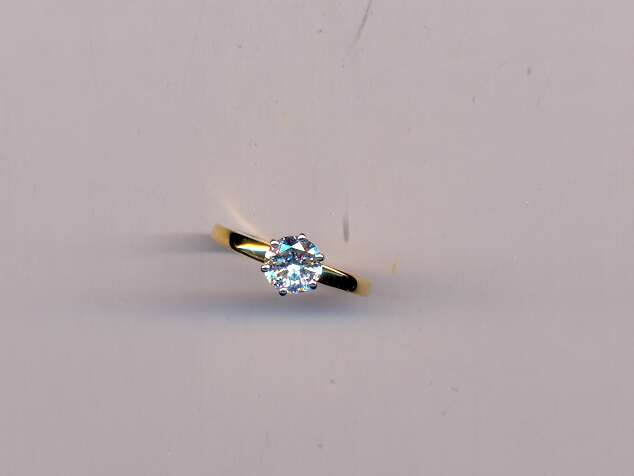 DIAMOND RING LADIES FANCY