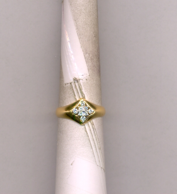 DIAMOND RING LADIES FANCY