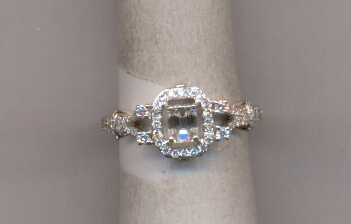 DIAMOND RING LADIES FANCY