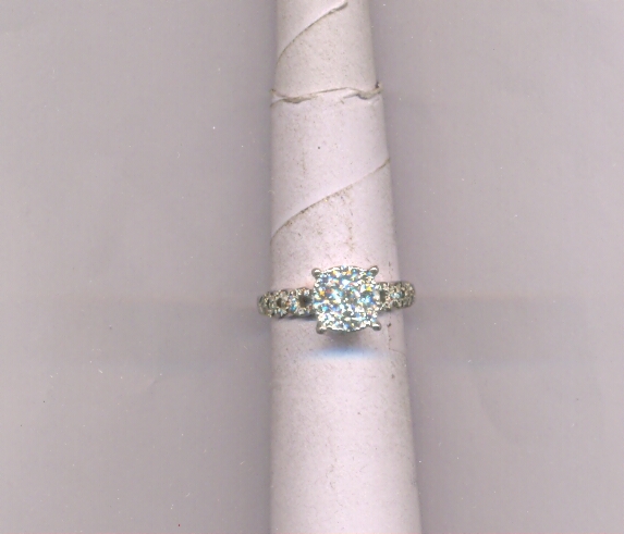 DIAMOND RING LADIES FANCY