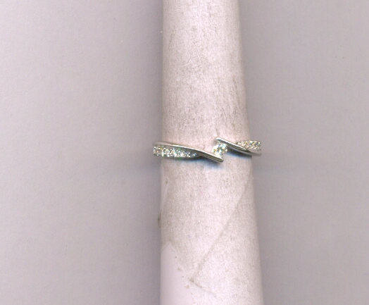 DIAMOND RING LADIES FANCY