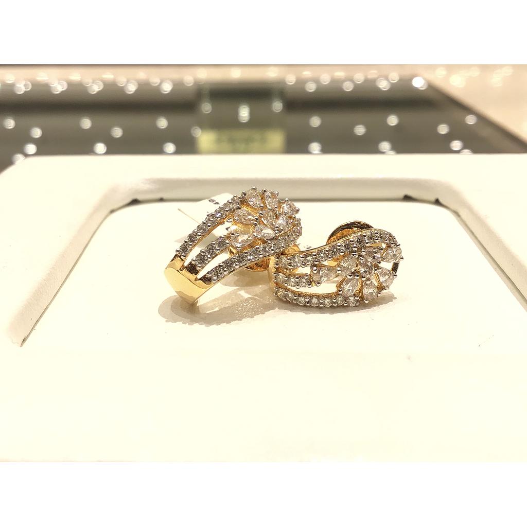 DIAMOND EARRING