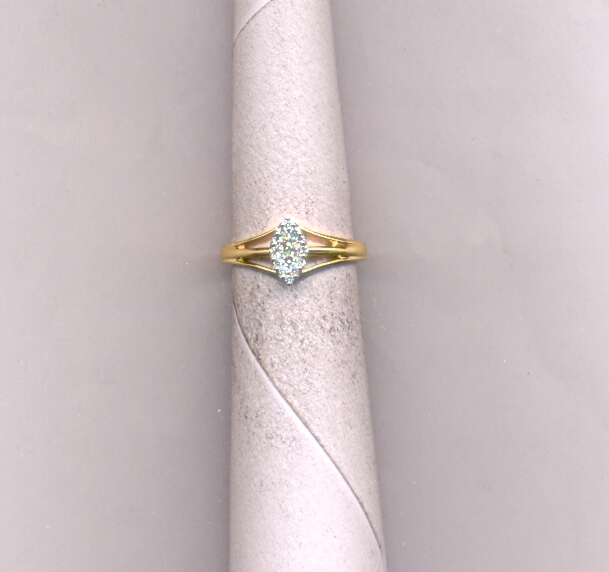 DIAMOND RING LADIES FANCY