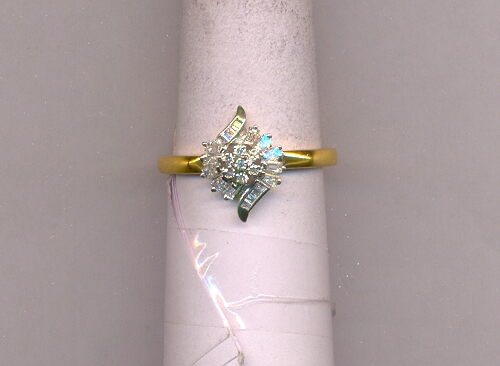 DIAMOND RING LADIES FANCY