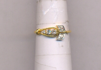DIAMOND RING LADIES FANCY