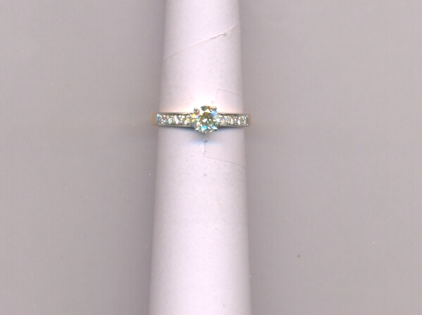 DIAMOND RING LADIES FANCY