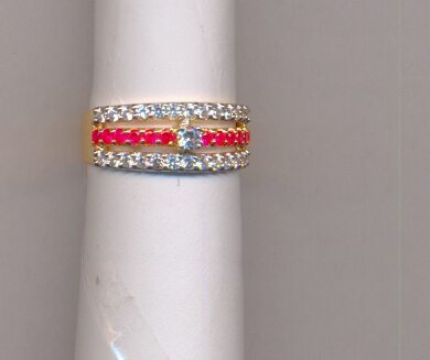 GOLD RING LADIES DESIGNER EXCLUSIVE
