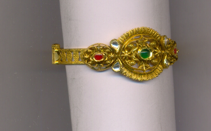 GOLD BANGLE ANTIQUE EXCLUSIVE