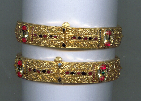 GOLD BANGLE ANTIQUE EXCLUSIVE