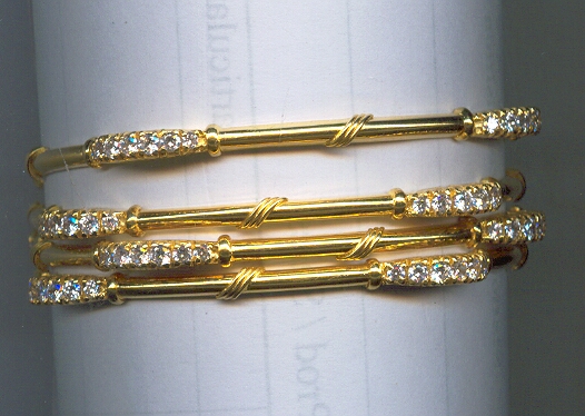GOLD BANGLE IMPORTED EXCLUSIVE