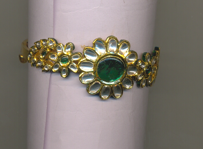 GOLD BANGLE KUNDAN GENERAL
