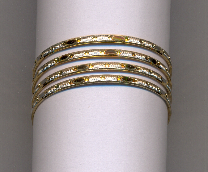 GOLD BANGLE MACHINE CUTTING FANCY