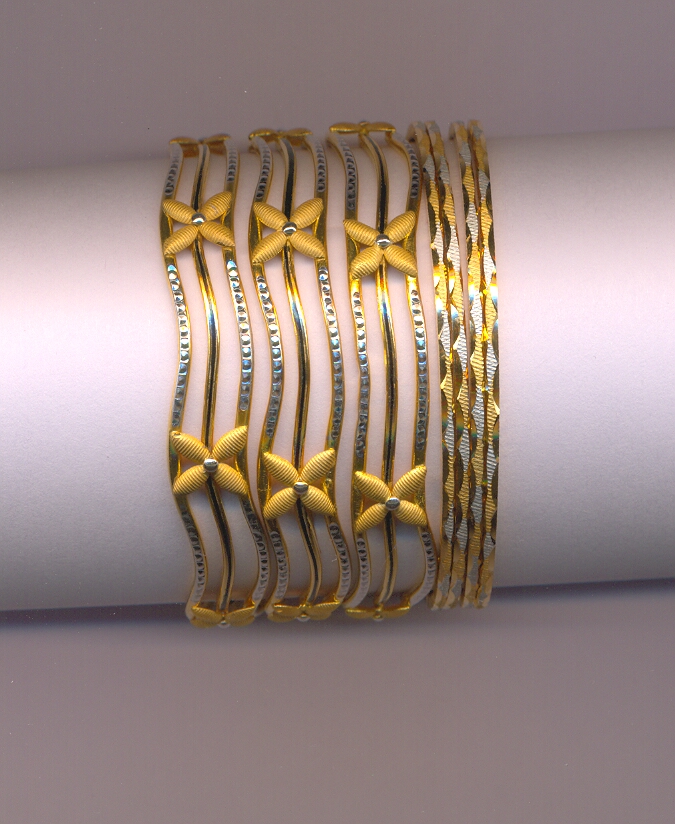GOLD BANGLE MACHINE CUTTING FANCY