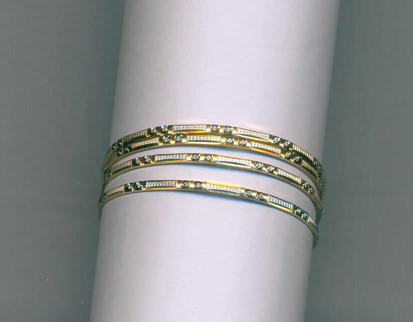 GOLD BANGLE MACHINE CUTTING FANCY