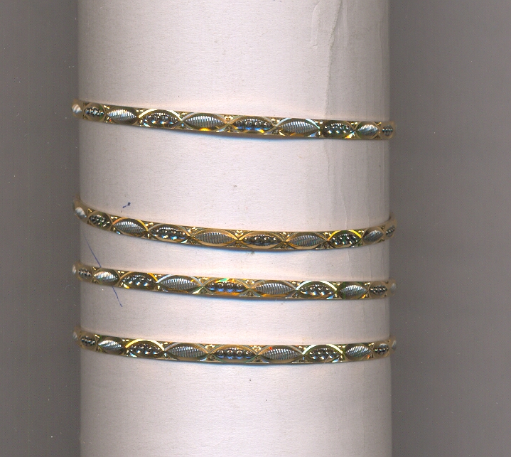 GOLD BANGLE MACHINE CUTTING FANCY