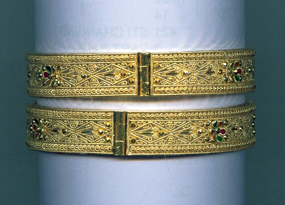 GOLD BANGLE PLAIN EXCLUSIVE