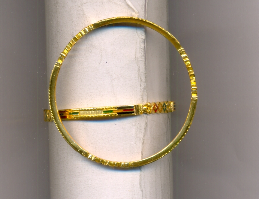 GOLD BANGLE PLAIN EXCLUSIVE