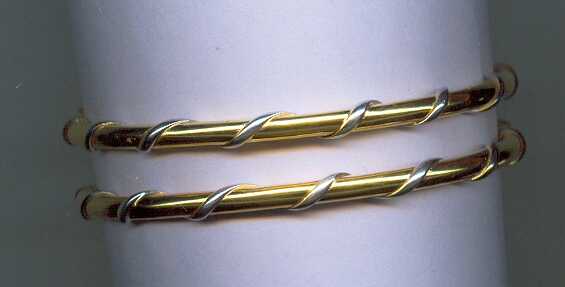 GOLD BANGLE PLAIN EXCLUSIVE