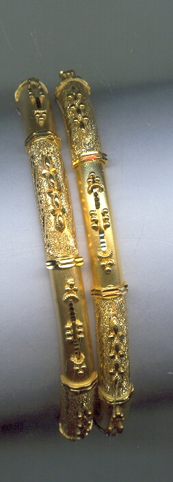 GOLD BANGLE PLAIN EXCLUSIVE