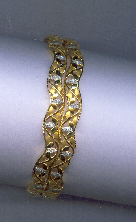 GOLD BANGLE PLAIN EXCLUSIVE