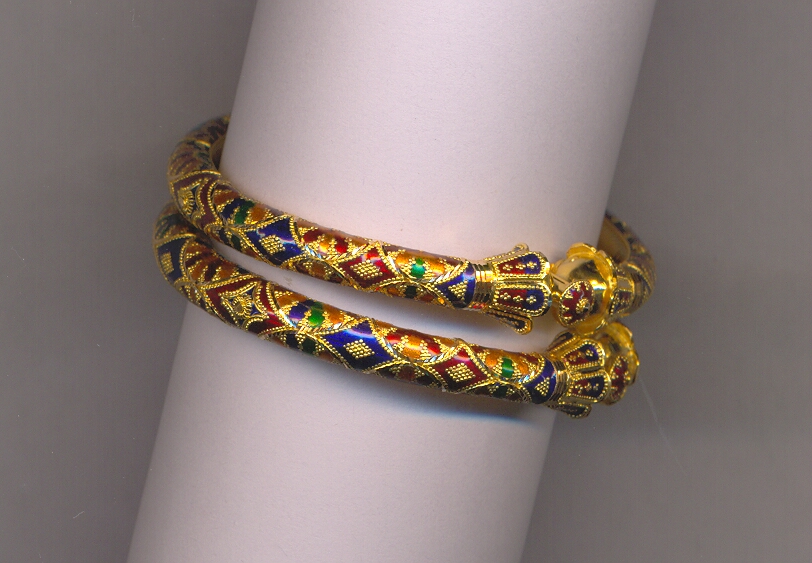 GOLD BANGLE PLAIN EXCLUSIVE