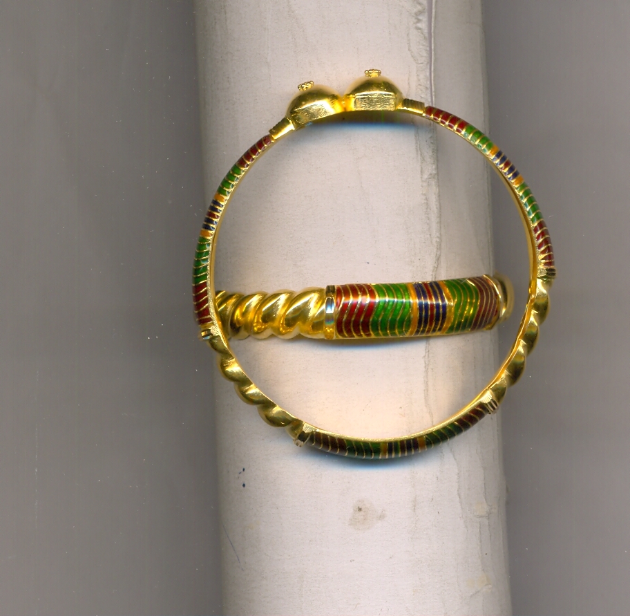 GOLD BANGLE PLAIN EXCLUSIVE