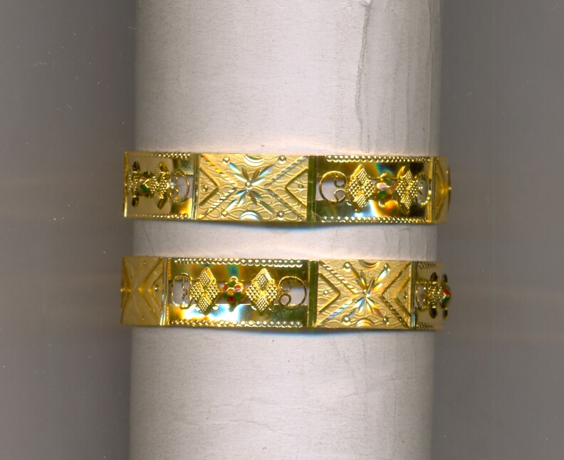 GOLD BANGLE PLAIN EXCLUSIVE