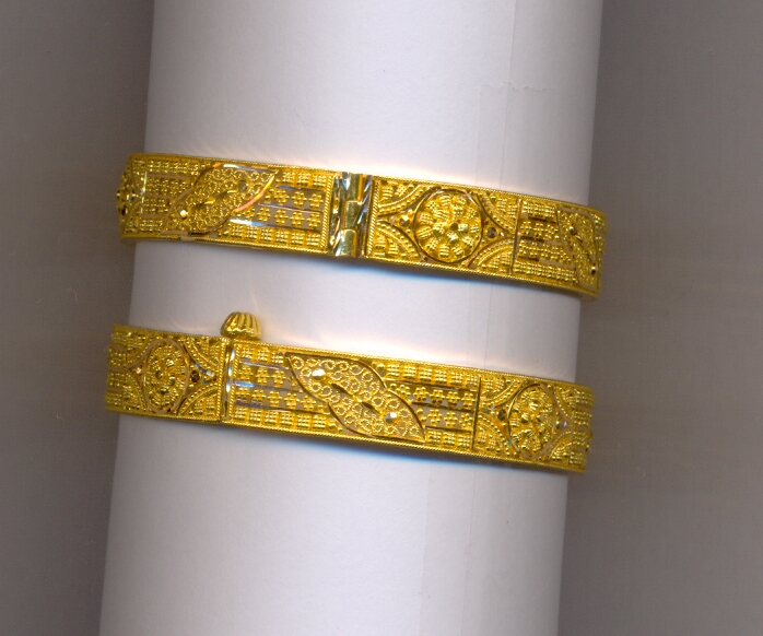 GOLD BANGLE PLAIN FANCY
