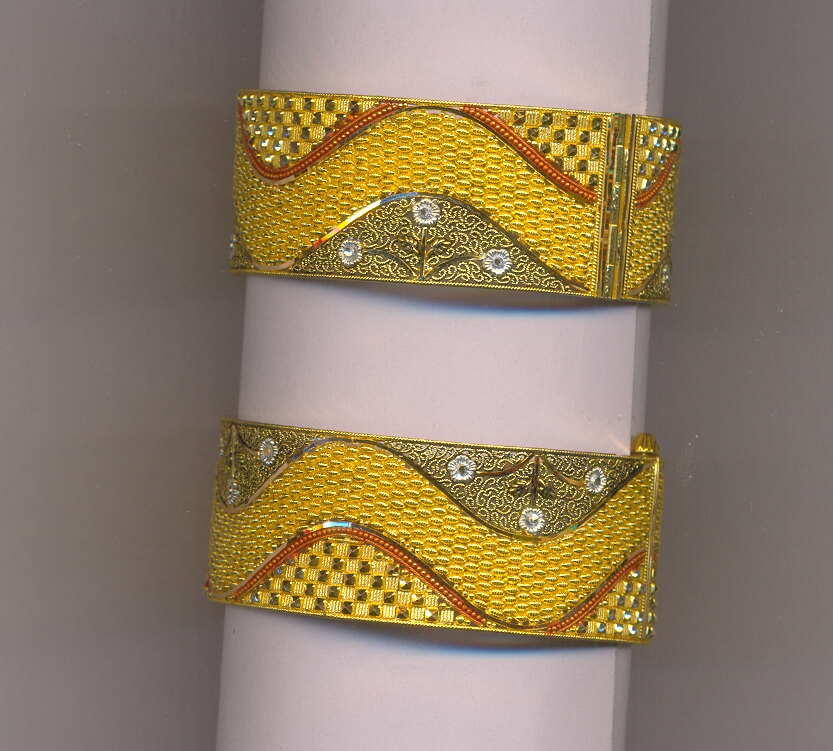 GOLD BANGLE PLAIN FANCY