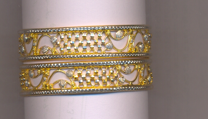GOLD BANGLE PLAIN FANCY