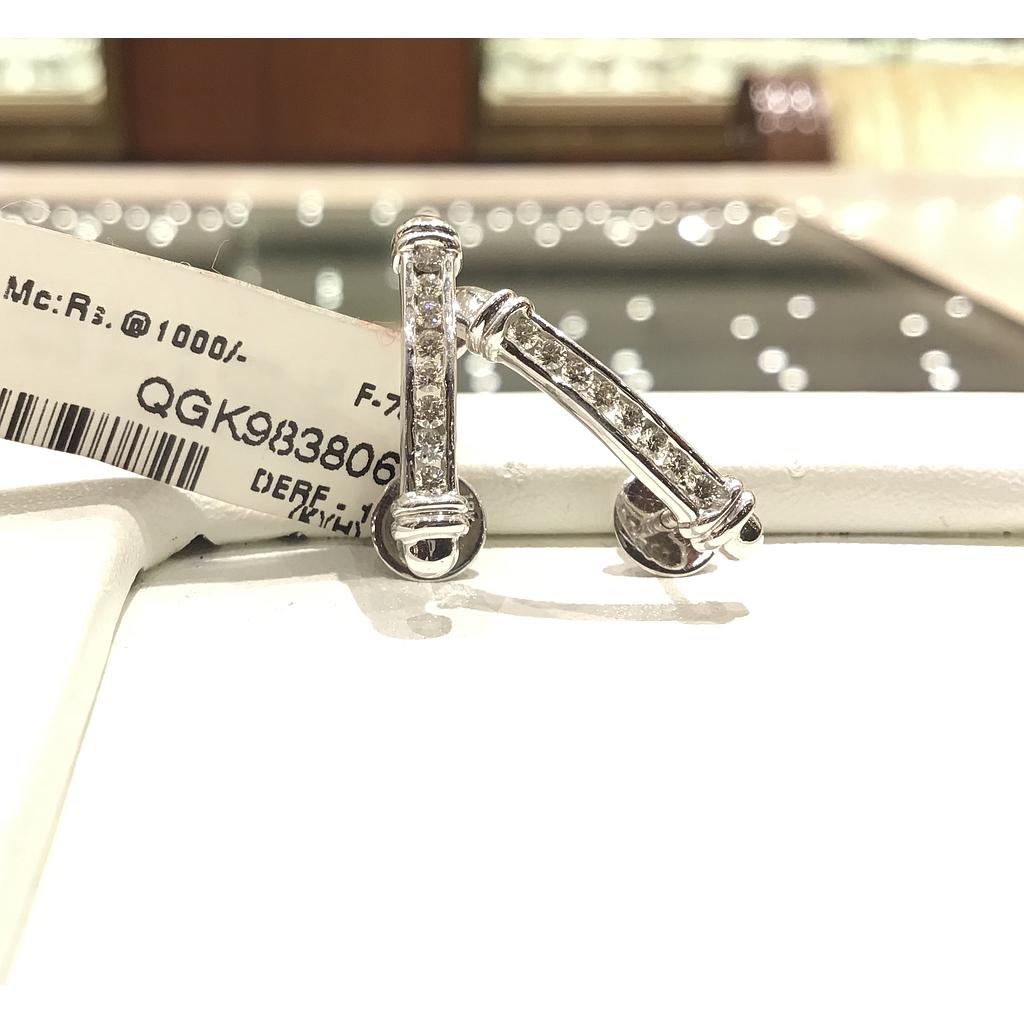 DIAMOND EARRING