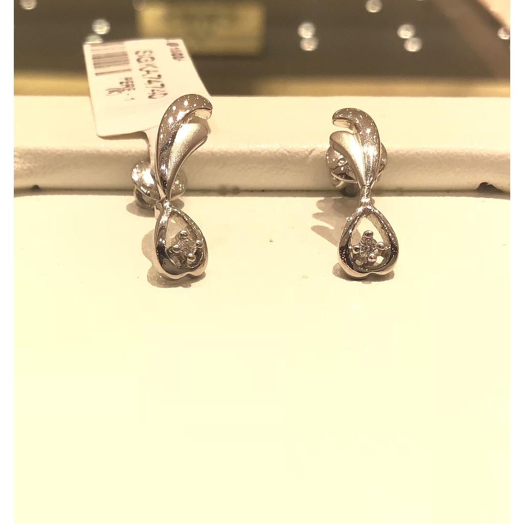 PLATINUM EARRING