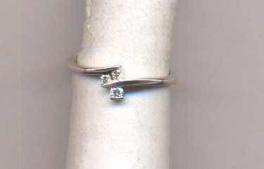 DIAMOND RING LADIES
