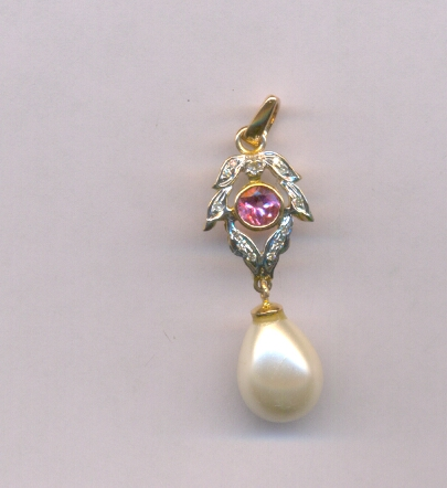 DIAMOND PENDENT FANCY