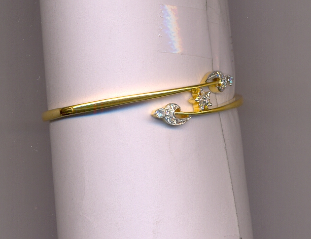 DIAMOND BRACELET