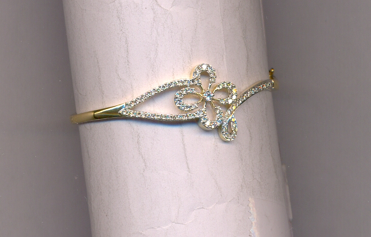 DIAMOND BRACELET