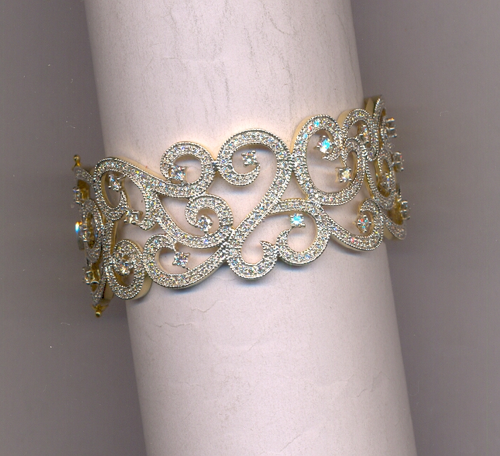 DIAMOND BRACELET