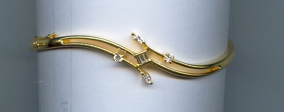 DIAMOND BRACELET