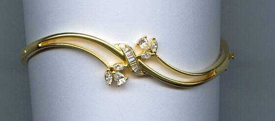DIAMOND BRACELET