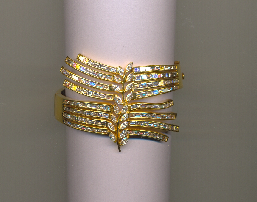 DIAMOND BRACELET