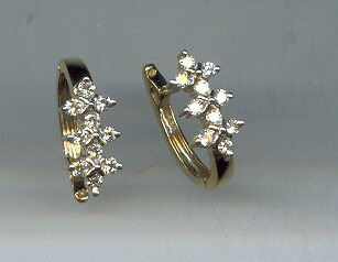 DIAMOND EARRING